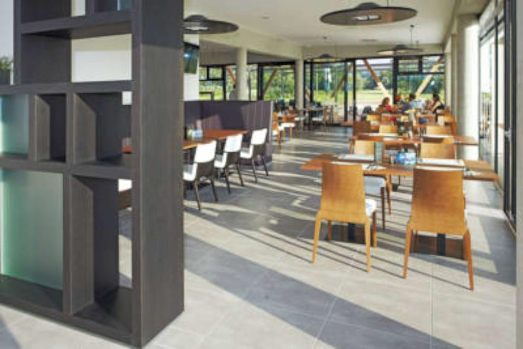 Konference Park Hotel Hradec Králové Kültér fotó